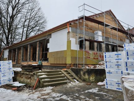 Co se starou prodejnou? Chlum u Třeboně ji přestavuje pro dětské skupiny