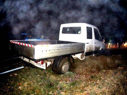 Opilý cizinec havaroval ve Vacově. Odmontoval z auta registrační značky a od nehody odešel