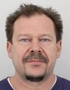 Muž se nevrátil domů z firemního večírku v Písku. Pátrá po něm policie