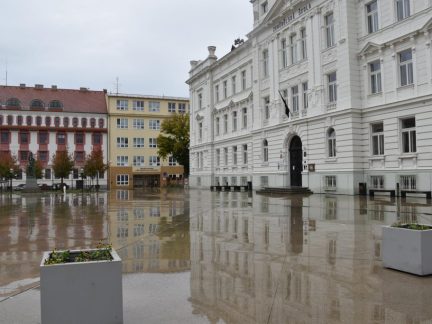Náměstí TGM v Táboře se má dočkat změn. Uvažuje se tu i o stánku s občerstvením