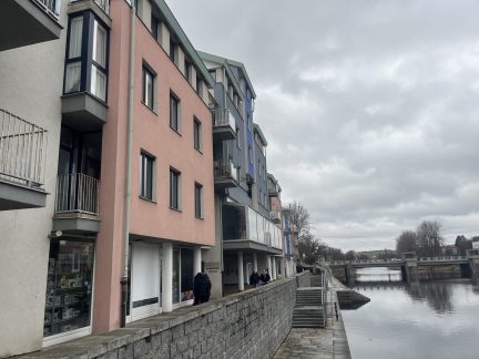 Výstavba zubních ordinací v Čechově ulici v Písku prošla těsnou většinou