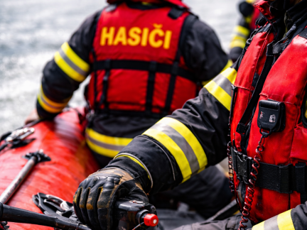 Na řece v Písku probíhá pátrací akce