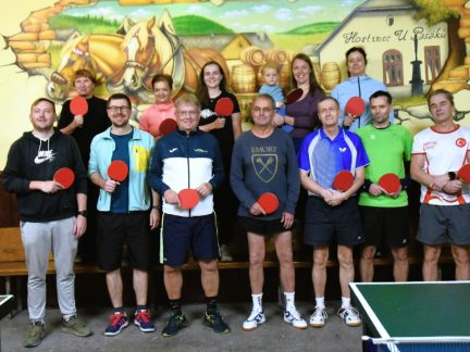 Strakoničtí zdravotníci opět poměřili síly za zeleným stolem