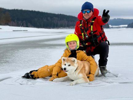 Mrzne. Dočká se letos Lipno ledové magistrály?