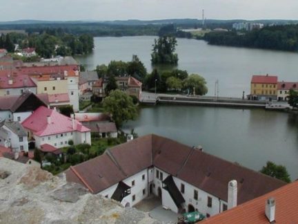 Ozdravení rybníku Vajgar nabírá nový směr. Mohli bychom inspirovat celou republiku, míní přírodovědec