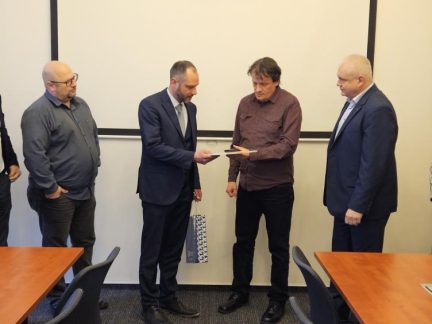 Muž v Jindřichově Hradci zachránil tonoucí seniorku