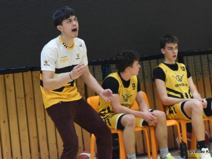 Mladí Sršni nedali táborským Medvědům šanci