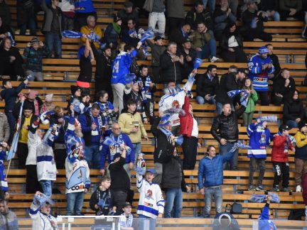 Čeká se rušná debata o podpoře táborského fotbalu a hokeje