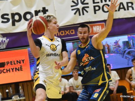 Severním hvězdám postavili Sršni do cesty mladíky