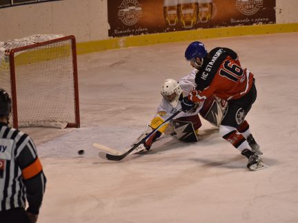 VIDEO: Strakoničtí neuhlídali protiútoky a přišli o cenné body
