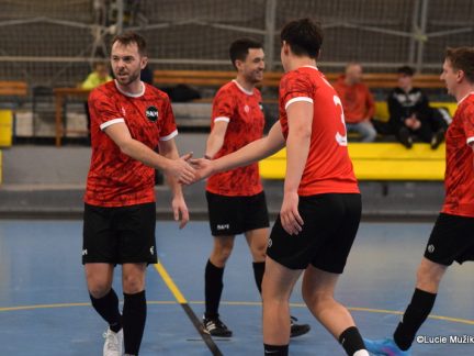 FUTSAL: Real, Masters a Delfíni za tři body, první vlaštovka pro Ennovi