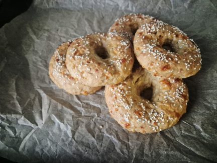 DOBROTY: Rychlé domácí bagely z tvarohu