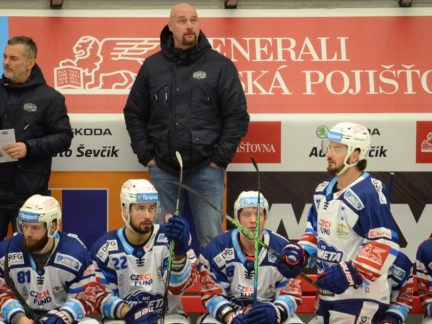 Motor bodoval venku poprvé od poloviny prosince, přesto prohrál v Brně