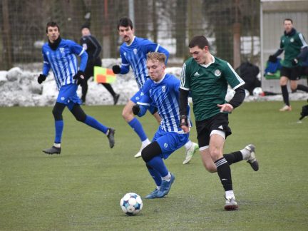 Strakoničtí fotbalisté zvládli druhou zimní prověrku vítězně