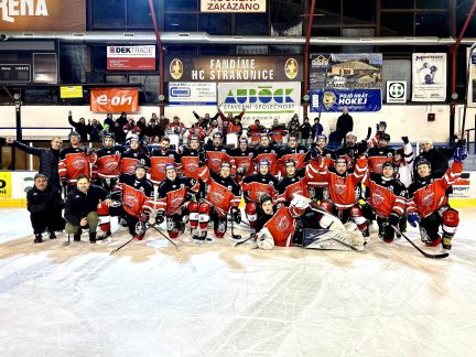 VIDEO: Hokejisté Strakonic jdou do play-off z prvního místa