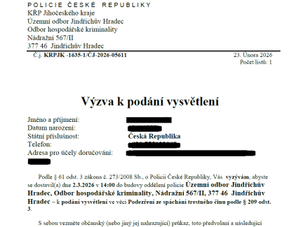 Na jindřichohradecké policii řinčí telefony. Volají lidé, které kontaktovali podvodníci vydávající se za místní policisty