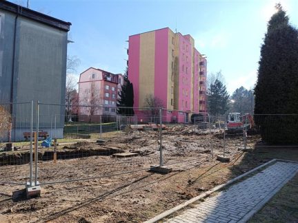 Rekonstrukce ulice U Lípy v Týně nad Vltavou začala. Dobré dopravní řešení neexistuje, říká starosta