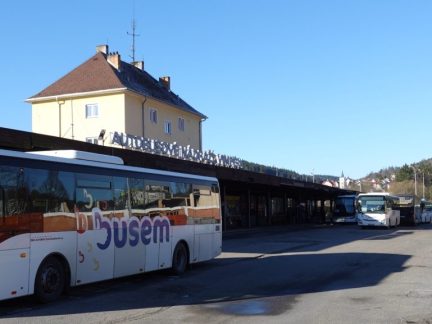Jihočeský kraj spustí systému odbavení cestujících IDESKA od 1. července