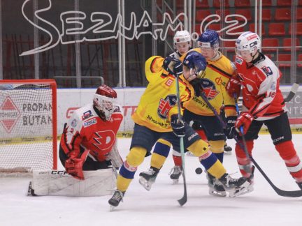 Hokej: Junioři Motoru brali v bitvě s Pardubicemi bod. S kým v předkole?