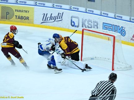 VIDEO: Extraliga zachráněna! Dorostenci Tábora nestačili na Jihlavu, nicméně pomohl Přerov
