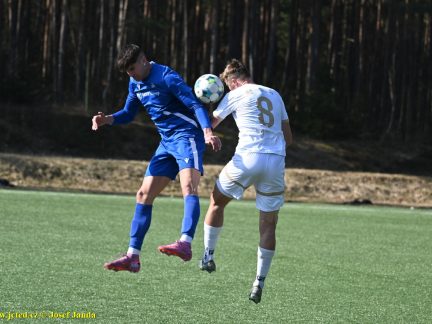 VIDEO: Rezerva Táborska první domácí utkání prohrála o tři góly. V jihočeském derby se radoval na Soukeníku Písek