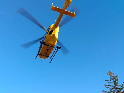 Vrtulník z místa nehody u Radčic transportoval mladistvého pacienta