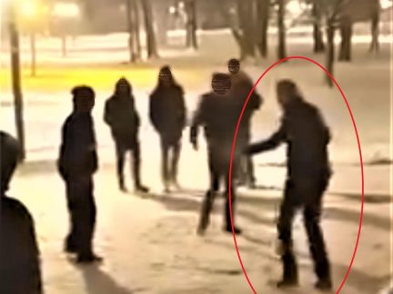 Konflikt před budějovickým klubem K2. Policie pátrá po napadeném muži