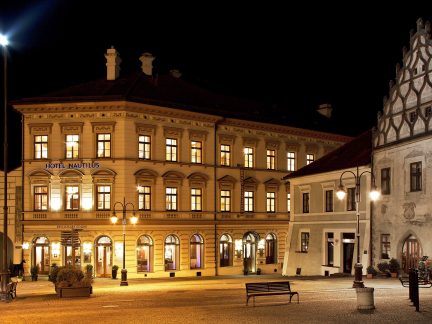 Hotel Nautilus v Táboře slaví 20 let od otevření. Pořádá ke svým narozeninám Dobroměsíc a Dobrovečeři