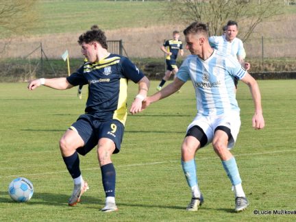 Olešník si proti oslabeným Mirovicím pomohl penaltami