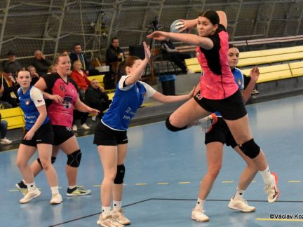 Písečanky s posledním splnily povinnost a jasně vyhrály