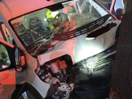 Černou středu na jihočeských silnicích završila nehoda dodávky na Budějovicku