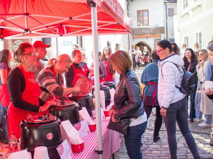Dobročinné polévky opět pomohou v Českém Krumlově
