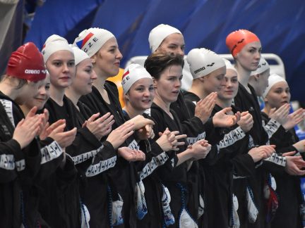 Opět dvě výhry! Pólistky neomylně kráčí za dalším titulem