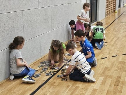 Kouzelný elixír pro školáky? Lomnická ZŠ se zapojila do výzkumu Univerzity Karlovy