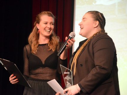 VIDEO: Ceny jsou rozdány. Milevského sportovního trůnu se ujala hokejistka Julie Pejšová