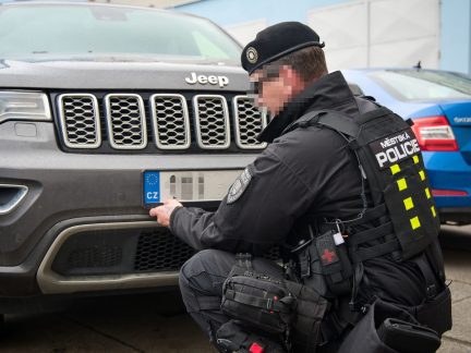 Městská policie v Budějovicích bude dlužníkům odebírat registrační značky