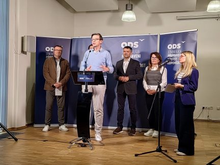 Stínová vláda ODS si pro své první zasedání vybrala domovské město svého odpadlíka Martina Kuby