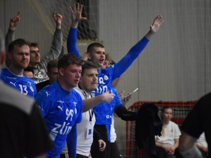 Strakonice slibovaly Zlínu peklo, ten je za to přikoval na dně tabulky