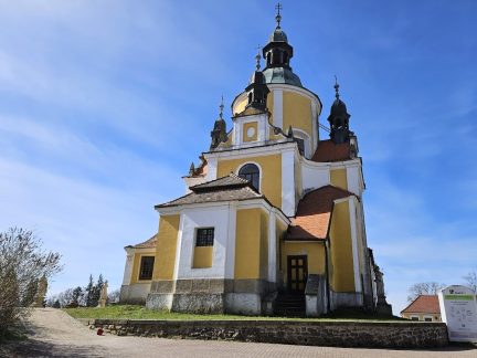 Oprava kostela v Chlumu potrvá ještě tři roky. Radnice prodloužila veřejnou sbírku