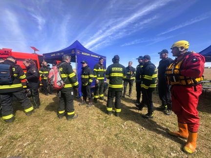 Velká pátrácí akce po ženě na Táborsku. Záchranné složky otestovaly novou metodu pátrání