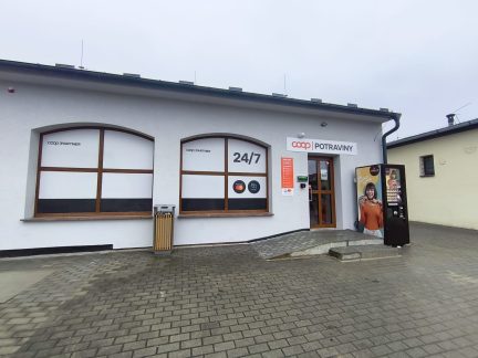 Jednota Kaplice otevřela v Chelčicích novou prodejnu 24/7, obec platí provoz