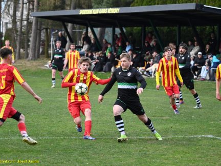 VIDEO: Derby na Větrovech vítěze nepoznalo. Za rezervu Meteoru naskočila nová posila