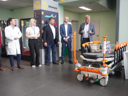 Strakonická nemocnice získala moderní lůžko za vítězství v celostátní soutěži