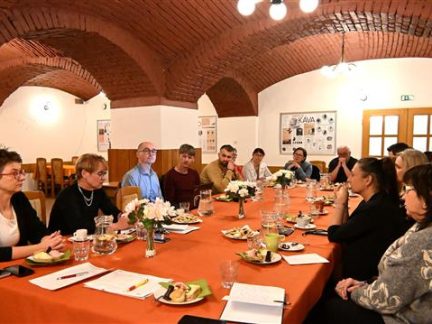 Písecké firmy chtějí podpořit nový učební obor. Chybí jim strojní mechanici