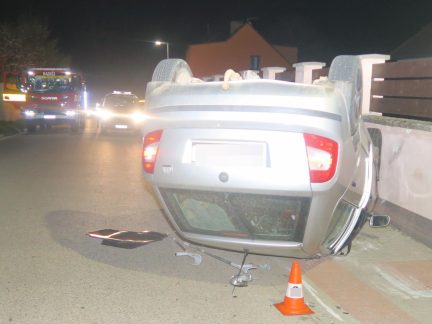 Policie řeší nehodu se zraněním na Strakonicku. Okolnosti jsou nejasné