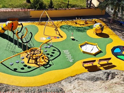 V Plané nad Lužnicí otevřou v pondělí nové dětské hřiště