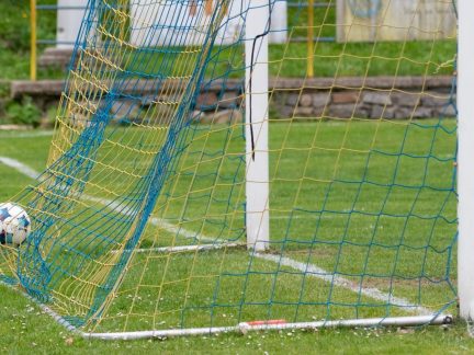 Fotbal: 7. liga řádila naplno. Debakly padly ve všech skupinách, nejtvrdší ránu schytala Čížová
