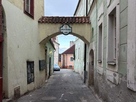 Táborští bojují za zachování pivnice U Zlatého lva. Petici podepsaly stovky lidí