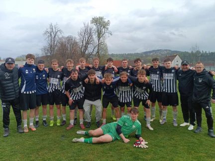 Šumavan těsně nestačil Vodňanům, dorostenci připsali vysoké výhry