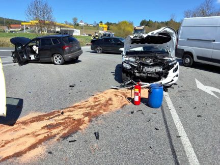 Dvě nehody ve stejný čas. Záchranné složky vyjížděly k obci Kbelnice a Milevsku